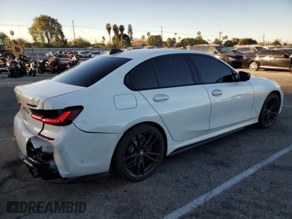 2022 BMW 3 Series M340i with VIN 3MW5U7J07N8C40822, listed as a Copart auction lot 84839034 with 92,672 mi miles and Salvage Title. Bid and sale history available at carsss.com. Image 3.