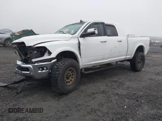 2016 Ram 2500 Laramie with VIN 3C6UR5NL2GG287071, listed as a IAAI auction lot 40989387 with 104,781 mi miles and . Bid and sale history available at DreamBid. Image 17.