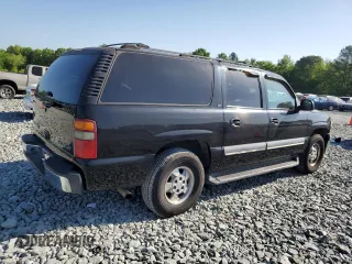 2003 Chevrolet Suburban Z71 z VIN 3GNFK16Z33G137747, wystawiony jako Copart lot #55563055 z przebiegiem 224 502 mil mil oraz Szkoda całkowita • Salvage title. Historia ofert i sprzedaży dostępna na DreamBid. Obrazek 3.