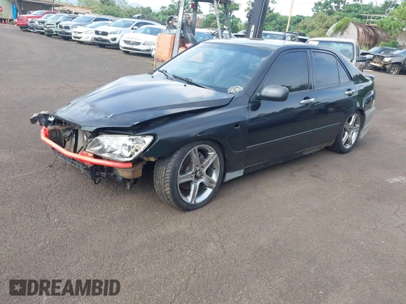 2001 Lexus IS 300/350 z VIN JTHBD182010001514, wystawiony jako IAAI lot #42122096 z przebiegiem 138 025 mil mil oraz . Historia ofert i sprzedaży dostępna na DreamBid. Obrazek 2.