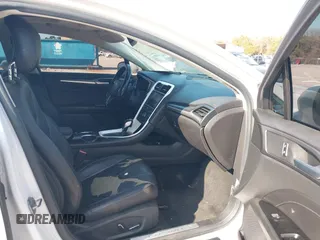 2013 Ford Fusion Titanium Hybrid with VIN 3FA6P0RU3DR343179, listed as a IAAI auction lot 41488267 with 268,872 mi miles. Bid and sale history available at carsss.com. Image 5.