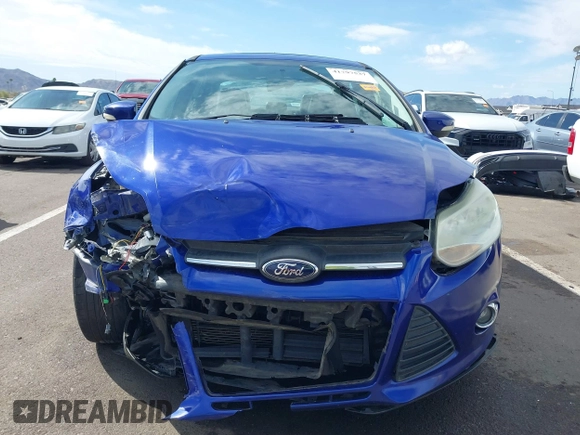 2013 Ford Focus SE with VIN 1FADP3F27DL138703, listed as a IAAI auction lot 41797537 with 128,070 mi miles. Bid and sale history available at carsss.com. Image 12.