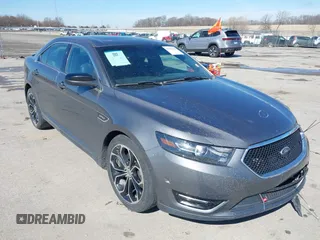 2013 Ford Taurus SHO с VIN 1FAHP2KT0DG220825, выставлен на аукционе IAAI как лот 41851095 с пробегом 163 797 миль миль и . История ставок и продаж доступна на DreamBid. Изображение 19.