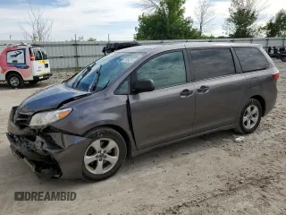 2019 Toyota Sienna L with VIN 5TDZZ3DC3KS969164, listed as a Copart auction lot 61050314 with 140,840 mi miles and Salvage Title. Bid and sale history available at carsss.com. Image 1.