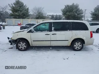 2009 Dodge Grand Caravan with VIN 2D8HN11E19R703857, listed as a IAAI auction lot 41195565 with 199,776 mi miles and . Bid and sale history available at DreamBid. Image 15.