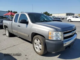 2007 Chevrolet Silverado 1500 LT w/1LT with VIN 2GCEC19J971680915, listed as a Copart auction lot 70333064 with 156,687 mi miles and Salvage Title. Bid and sale history available at carsss.com. Image 4.