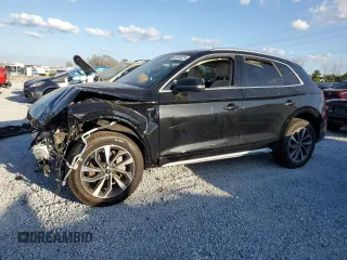 2024 Audi Q5 S line Premium with VIN WA1GAAFY2R2020857, listed as a Copart auction lot 45205825 with 0 mi miles and Clean Title. Bid and sale history available at carsss.com. Image 1.