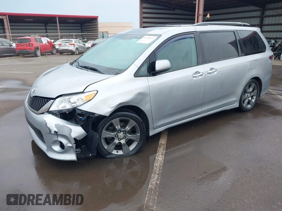 2013 Toyota Sienna SE с VIN 5TDXK3DC4DS366898, выставлен на аукционе IAAI как лот 41939257 с пробегом 157 292 миль миль и . История ставок и продаж доступна на DreamBid. Изображение 18.