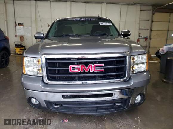 2013 GMC Sierra 1500 SLE z VIN 1GTR1VE01DZ119543, wystawiony jako Copart lot #44995275 z przebiegiem 153 280 mil mil oraz Szkoda całkowita • Salvage title. Historia ofert i sprzedaży dostępna na DreamBid. Obrazek 5.