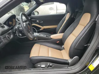 2019 Porsche 718 Boxster z VIN WP0CA2A87KS210483, wystawiony jako Copart lot #47859754 z przebiegiem 7 802 mil mil oraz . Historia ofert i sprzedaży dostępna na DreamBid. Obrazek 7.