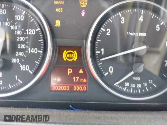 2011 BMW 3 Series 328i with VIN WBAPH7C50BE681318, listed as a IAAI auction lot 42379473 with 202,033 mi miles and . Bid and sale history available at DreamBid. Image 7.