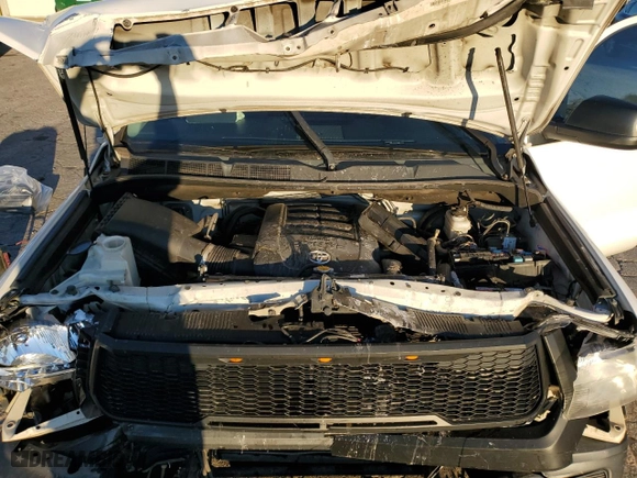 2017 Toyota Tundra 2WD SR5 with VIN 5TFRW5F19HX220095, listed as a Copart auction lot 86846674 with NaN miles and Salvage Title. Bid and sale history available at carsss.com. Image 12.