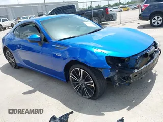2013 Subaru BRZ Limited с VIN JF1ZCAC12D2608949, выставлен на аукционе IAAI как лот 42666181 с пробегом 177 364 миль миль и . История ставок и продаж доступна на DreamBid. Изображение 1.