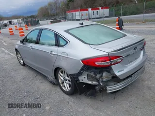 2017 Ford Fusion Titanium с VIN 3FA6P0SU0HR409820, выставлен на аукционе IAAI как лот 41919527 с пробегом 77 301 миль миль и . История ставок и продаж доступна на DreamBid. Изображение 3.