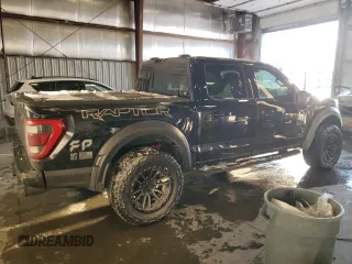 2022 Ford F-150 Raptor with VIN 1FTFW1RGXNFA87263, listed as a Copart auction lot 45265165 with 33,264 mi miles and Salvage Title. Bid and sale history available at carsss.com. Image 3.