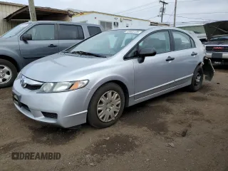 2010 Honda Civic z VIN 2HGFA1E36AH521447, wystawiony jako Copart lot #49803125 z przebiegiem 115 506 mil mil oraz Szkoda całkowita • Salvage title. Historia ofert i sprzedaży dostępna na DreamBid. Obrazek 1.