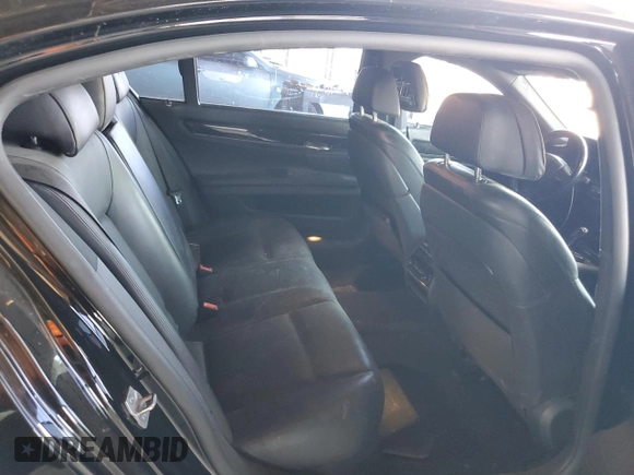 2014 BMW 7 Series ALPINA B7 z VIN WBAYE8C54ED136428, wystawiony jako Copart lot #61866855 z przebiegiem 126 118 mil mil oraz Szkoda całkowita • Salvage title. Historia ofert i sprzedaży dostępna na DreamBid. Obrazek 10.