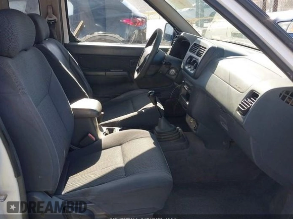 2001 Nissan Frontier XE с VIN 1N6DD26S11C338191, выставлен на аукционе IAAI как лот 42078014 с пробегом 307 126 миль миль и . История ставок и продаж доступна на DreamBid. Изображение 5.