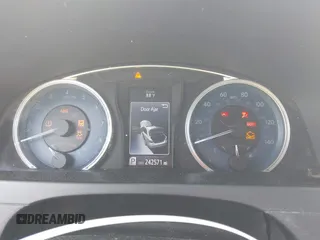 2015 Toyota Camry XLE z VIN 4T1BF1FK6FU944436, wystawiony jako IAAI lot #41884677 z przebiegiem 242 571 mil mil oraz . Historia ofert i sprzedaży dostępna na DreamBid. Obrazek 7.