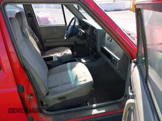 1996 Jeep Cherokee Sport with VIN 1J4FT68S0TL225719, listed as a IAAI auction lot 42121351 with 237,602 mi miles and . Bid and sale history available at DreamBid. Image 5.