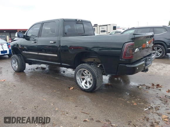 2016 Ram 2500 SLT with VIN 3C6UR5DL9GG307513, listed as a IAAI auction lot 40840976 with 249,047 mi miles. Bid and sale history available at carsss.com. Image 3.