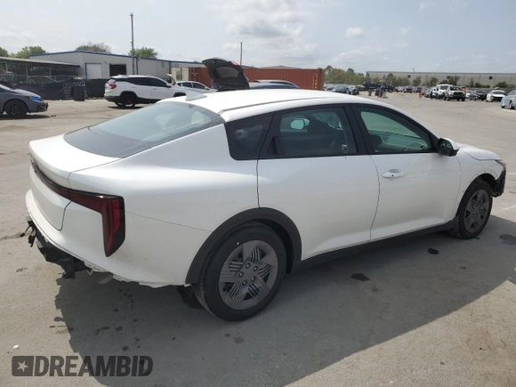 2025 Kia K4 LX with VIN 3KPFT4DE1SE062452, listed as a Copart auction lot 48408685 with 3,047 mi miles and Salvage Title. Bid and sale history available at carsss.com. Image 3.