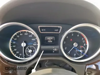 2015 Mercedes-Benz M 350 z VIN 4JGDA5JB9FA610926, wystawiony jako Copart lot #56190105 z przebiegiem 73 206 mil mil oraz Szkoda całkowita • Salvage title. Historia ofert i sprzedaży dostępna na DreamBid. Obrazek 9.