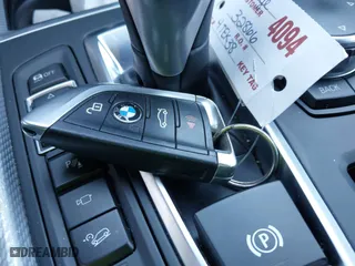 2016 BMW X5 xDrive35i with VIN 5UXKR0C58G0S93547, listed as a IAAI auction lot 41792909 with 155,304 mi miles. Bid and sale history available at carsss.com. Image 11.