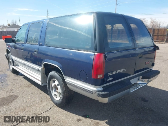 1993 GMC Suburban с VIN 1GKFK16K2PJ710108, выставлен на аукционе IAAI как лот 41560573 с пробегом 232 246 миль миль и . История ставок и продаж доступна на DreamBid. Изображение 3.