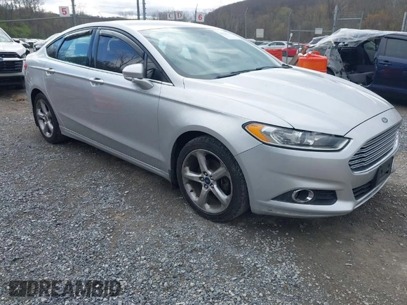 2015 Ford Fusion SE with VIN 3FA6P0HDXFR307381, listed as a IAAI auction lot 41928936 with 154,504 mi miles. Bid and sale history available at carsss.com. Image 1.