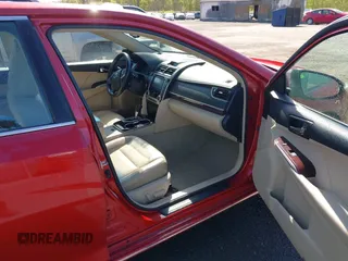 2012 Toyota Camry SE with VIN 4T1BK1FK2CU522980, listed as a IAAI auction lot 42048620 with 262,190 mi miles. Bid and sale history available at carsss.com. Image 5.