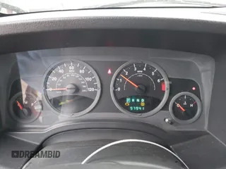 2008 Jeep Patriot Sport z VIN 1J8FT28W58D547879, wystawiony jako IAAI lot #41964758 z przebiegiem 97 941 mil mil oraz . Historia ofert i sprzedaży dostępna na DreamBid. Obrazek 7.