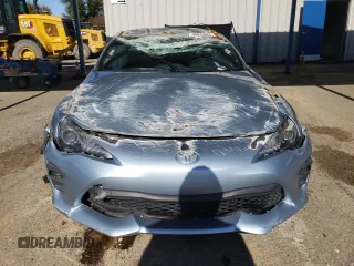 2020 Toyota 86 with VIN JF1ZNAA12L8751795, listed as a Copart auction lot 44229985 with 54,427 mi miles and Salvage Title. Bid and sale history available at carsss.com. Image 5.