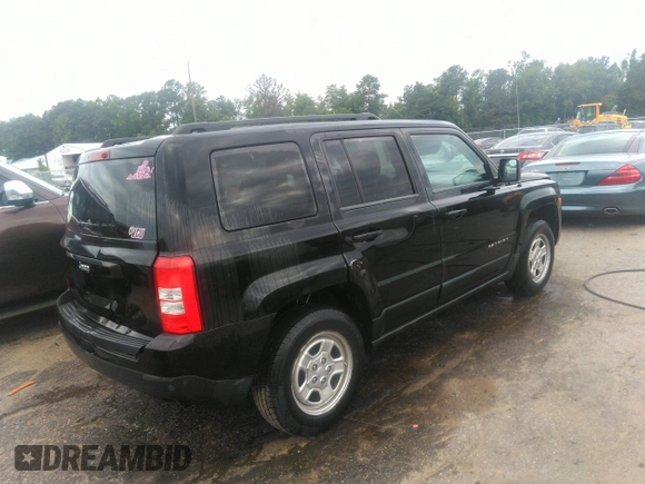 2013 Jeep Patriot Sport z VIN 1C4NJPBA9DD108892, wystawiony jako IAAI lot #42780674 z przebiegiem 133 161 mil mil oraz . Historia ofert i sprzedaży dostępna na DreamBid. Obrazek 4.