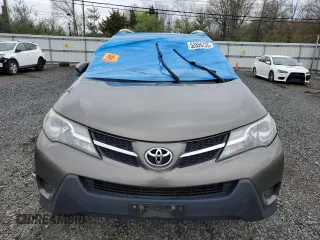 2015 Toyota RAV4 LE with VIN 2T3BFREV9FW325914, listed as a Copart auction lot 52896735 with Not Provided miles and Salvage Title. Bid and sale history available at DreamBid. Image 5.