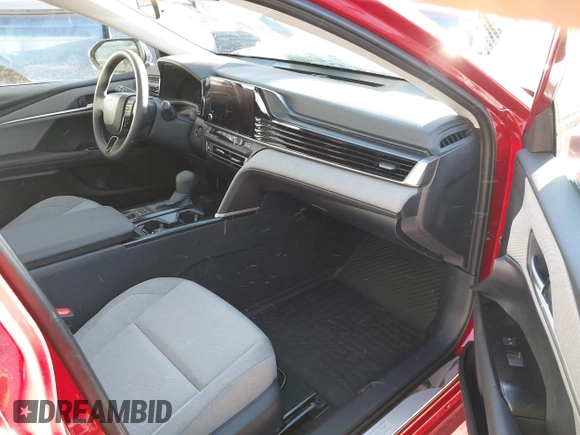 2025 Toyota Camry LE с VIN 4T1DBADK3SU011319, выставлен на аукционе IAAI как лот 41430879 с пробегом 2 366 миль миль и . История ставок и продаж доступна на DreamBid. Изображение 5.