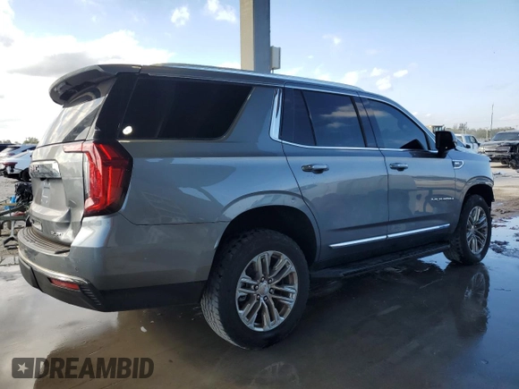 2021 GMC Yukon SLT with VIN 1GKS2BKD4MR123045, listed as a Copart auction lot 86637604 with 100,182 mi miles and Salvage Title. Bid and sale history available at carsss.com. Image 3.