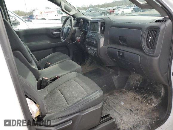 2019 Chevrolet Silverado 1500 Work Truck with VIN 3GCNWAEF1KG261966, listed as a Copart auction lot 50313505 with 160,135 mi miles and Salvage Title. Bid and sale history available at DreamBid. Image 10.