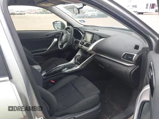 2019 Mitsubishi Eclipse Cross ES с VIN JA4AT3AA1KZ033005, выставлен на аукционе IAAI как лот 42098840 с пробегом 82 977 миль миль и . История ставок и продаж доступна на DreamBid. Изображение 5.
