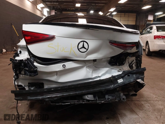 2020 Mercedes-Benz CLS 450 с VIN W1K2J5KB3LA071859, выставлен на аукционе IAAI как лот 42180062 с пробегом 18 267 миль миль и . История ставок и продаж доступна на DreamBid. Изображение 6.