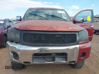 2004 Nissan Titan LE z VIN 1N6AA07B14N538821, wystawiony jako IAAI lot #42197242 z przebiegiem 243 310 mil mil oraz . Historia ofert i sprzedaży dostępna na DreamBid. Obrazek 6.
