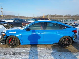 2023 Honda Civic Type R z VIN JHMFL5G46PX002181, wystawiony jako IAAI lot #41394464 z przebiegiem 15 543 mil mil oraz . Historia ofert i sprzedaży dostępna na DreamBid. Obrazek 14.