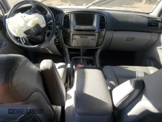 2007 Toyota Land Cruiser with VIN JTEHT05J772115426, listed as a Copart auction lot 81247954 with 0 mi miles and Salvage Title. Bid and sale history available at carsss.com. Image 8.