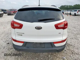 2013 Kia Sportage EX z VIN KNDPCCA29D7434437, wystawiony jako Copart lot #57657125 z przebiegiem 131 625 mil mil oraz Szkoda całkowita • Salvage title. Historia ofert i sprzedaży dostępna na DreamBid. Obrazek 6.