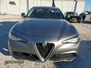 2018 Alfa Romeo Giulia Ti Sport with VIN ZARFAECN0J7576682, listed as a Copart auction lot 87937045 with 118,122 mi miles and Clean Title. Bid and sale history available at carsss.com. Image 5.