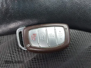 2015 Hyundai Sonata Sport with VIN 5NPE34AF9FH110094, listed as a IAAI auction lot 42142628 with 77,603 mi miles and . Bid and sale history available at DreamBid. Image 11.