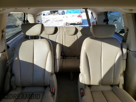 2007 Kia Sedona LX with VIN KNDMB233776149624, listed as a Copart auction lot 43429105 with 184,399 mi miles and Salvage Title. Bid and sale history available at carsss.com. Image 10.