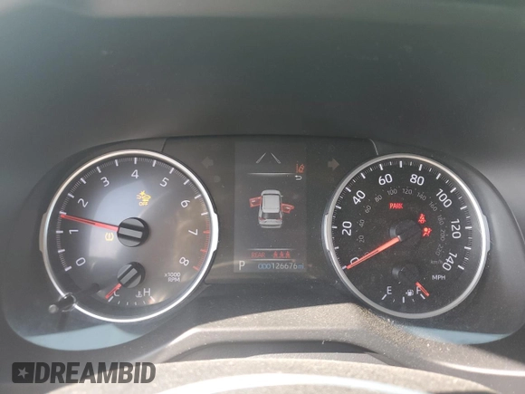 2020 Toyota RAV4 XLE with VIN 2T3P1RFV2LC084813, listed as a Copart auction lot 59567615 with 126,676 mi miles and Salvage title. Bid and sale history available at DreamBid. Image 9.