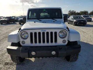 2018 Jeep Wrangler JK Unlimited Sahara with VIN 1C4HJWEG3JL825040, listed as a Copart auction lot 78437974 with 86,373 mi miles and Clean Title. Bid and sale history available at carsss.com. Image 5.