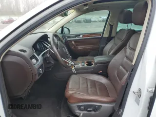 2012 Volkswagen Touareg Sport with VIN WVGEF9BP2CD010668, listed as a Copart auction lot 55306485 with 166,255 mi miles and Clean Title. Bid and sale history available at DreamBid. Image 7.